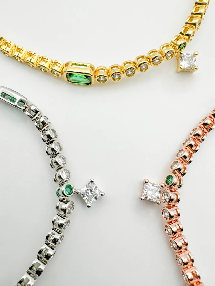 Lilou Crystal Charm Bracelet