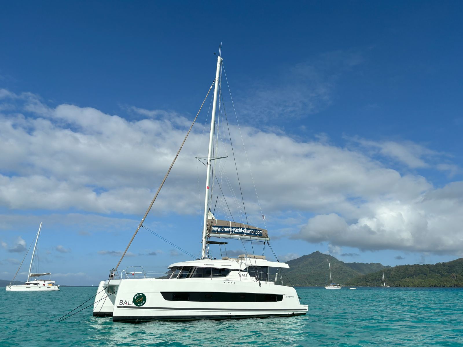 Dream Yacht Worldwide